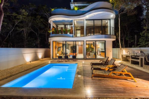 Luxury 4BR Eco Villa 10ppl Outdoor Pizza Oven - Private Pool & Jacuzzi